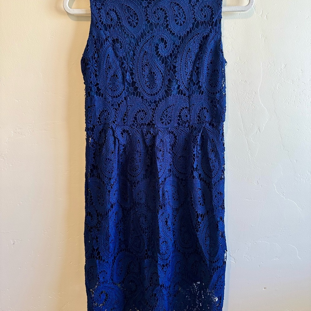 Blue Sleeveless Mock Neck Sheath Midi Dress